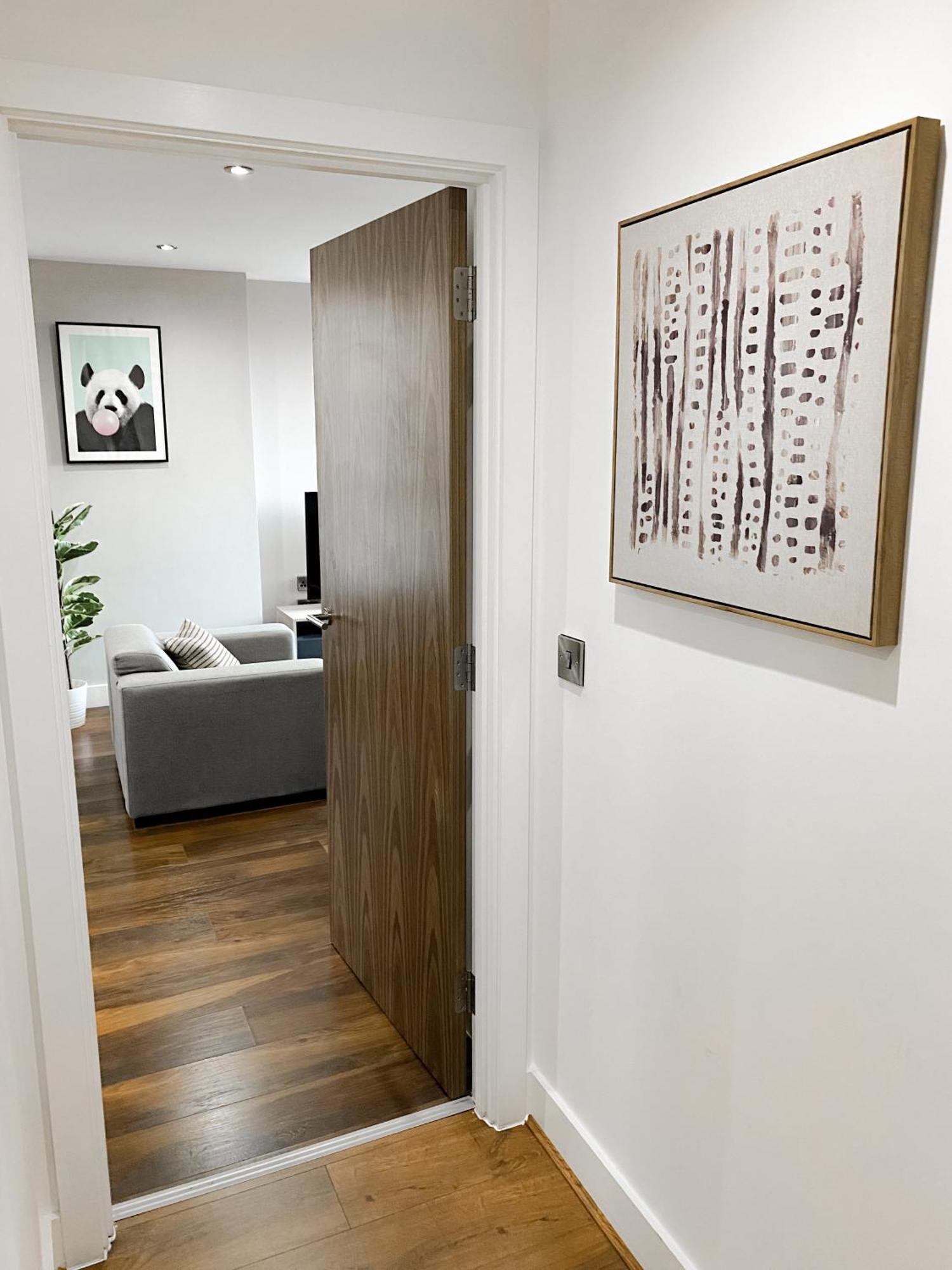 The Panda - Modern 2 Bedroom Apt In Manchester City Centre Экстерьер фото